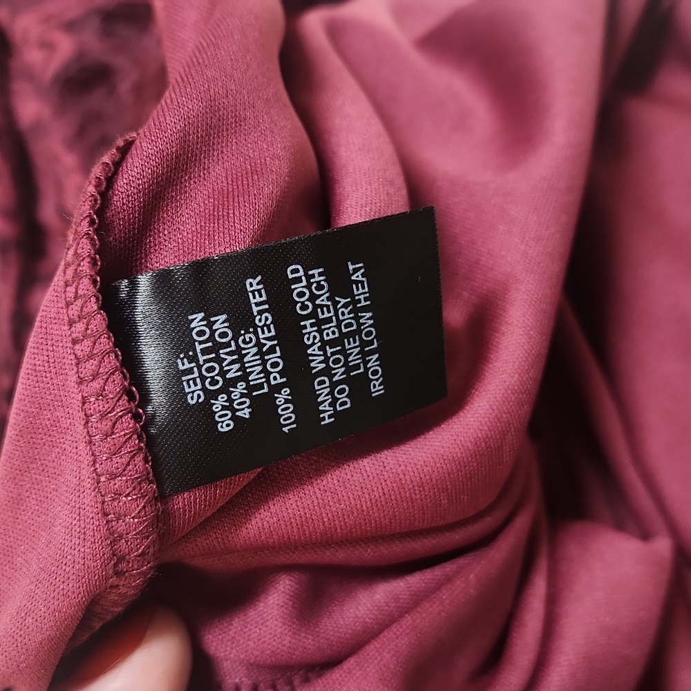 Lulu's Burgundy Lace Cut Out Dress, Size Small - Picture 8 of 8
